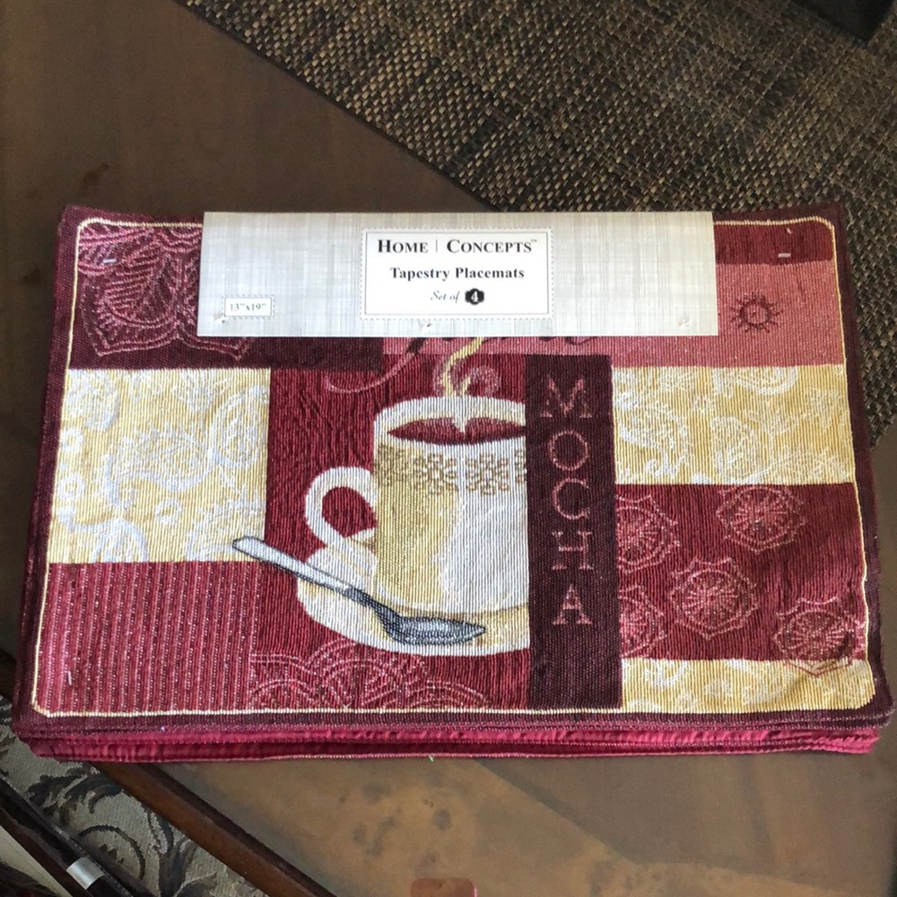 Table dining trapestry placemats set of four.